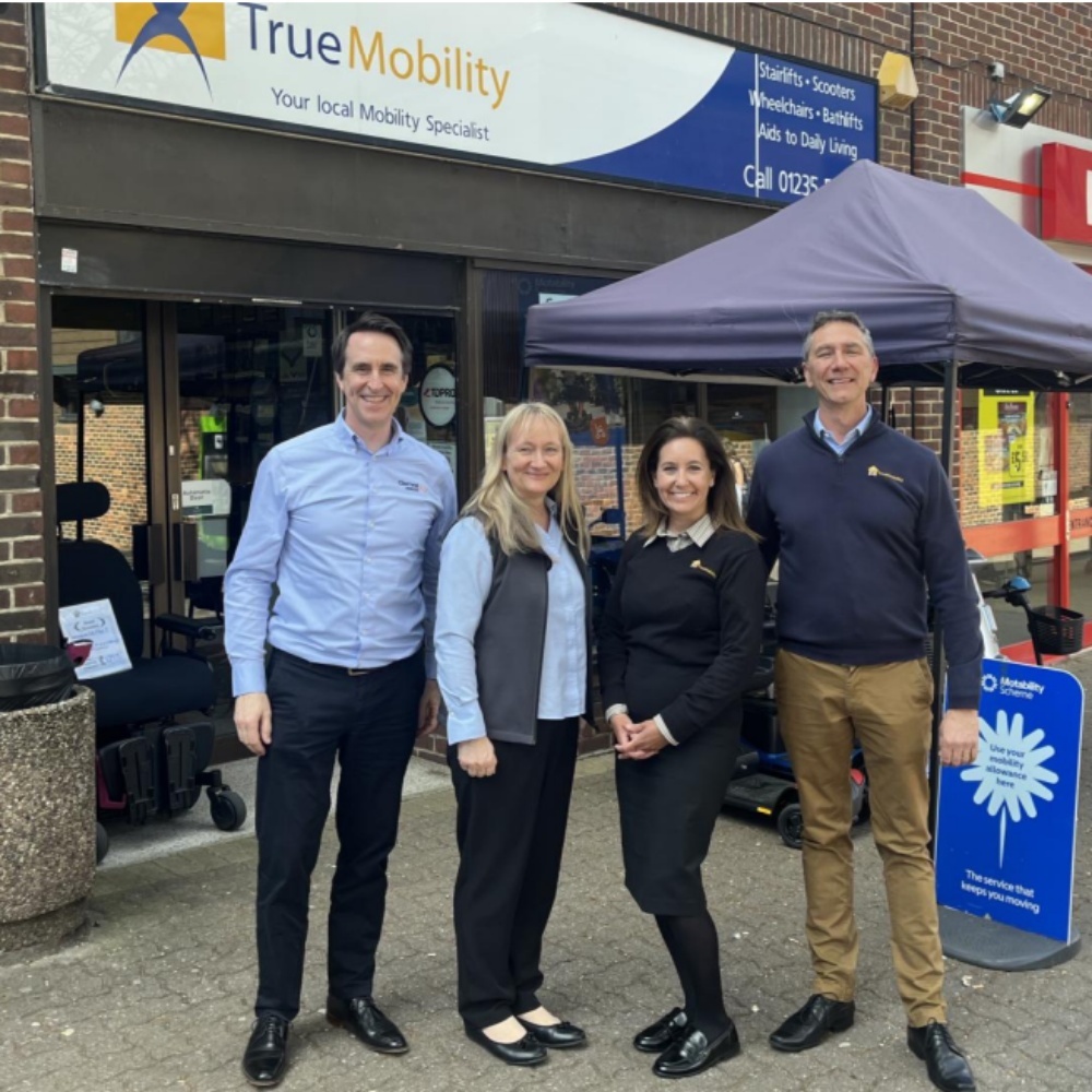 True Mobility, Duncan and Natasha